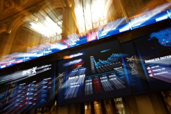 Παγκόσμιες αγορές: Συνεχίζεται το αιματοκύλισμα – Πώς έγιναν καπνός 10 τρισ. δολ.