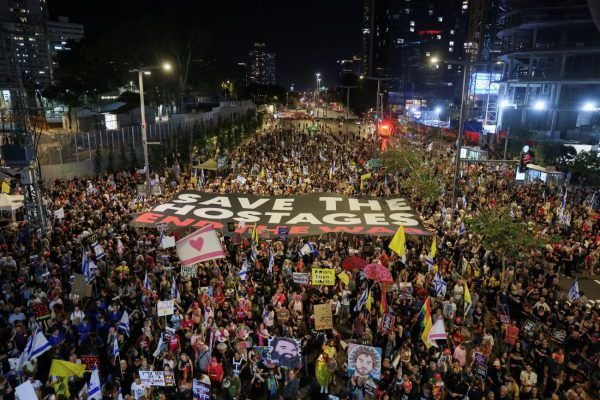 Ισραήλ: Χιλιάδες στους δρόμους του ζήτησαν το τέλος του πολέμου στη Γάζα