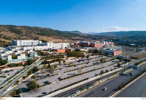 Θεσσαλονίκη: Ανήλικη η κοπέλα που βρέθηκε τραυματισμένη σε πεζοδρόμιο – Νοσηλεύεται στη ΜΕΘ