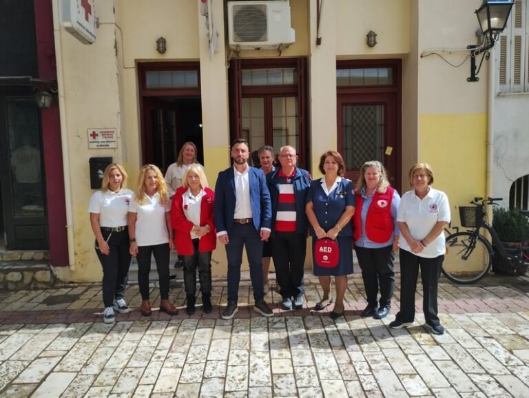 Σημαντική δωρεά του Αντιδημάρχου Χρήστου Βούρβαχη, στον Ερυθρό Σταυρό Μεσολογγίου