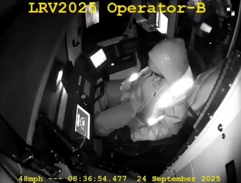 Σαν Φρανσίσκο: Σοκαριστικό βίντεο με οδηγό τρένου που αποκοιμήθηκε έχοντας ταχύτητα 80 χλμ./ώρα