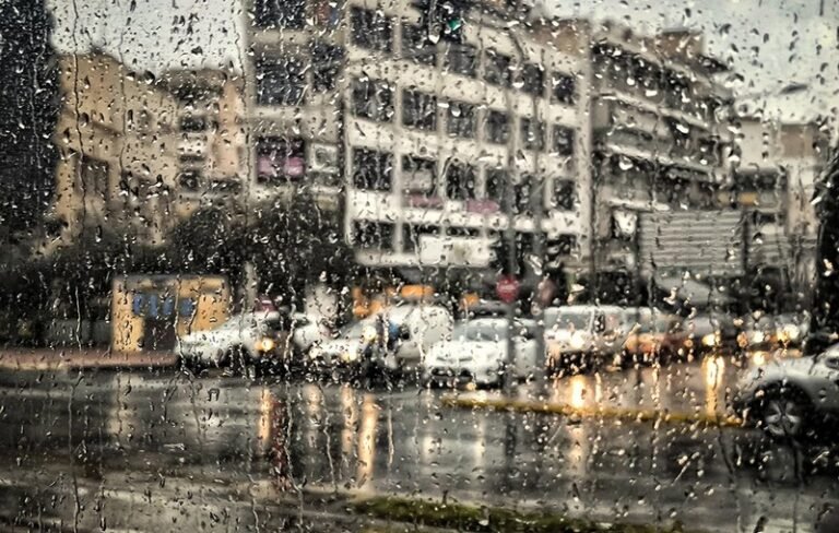 Αιτωλ/νία: Καταιγίδες από αύριο, βελτίωση από την Πέμπτη