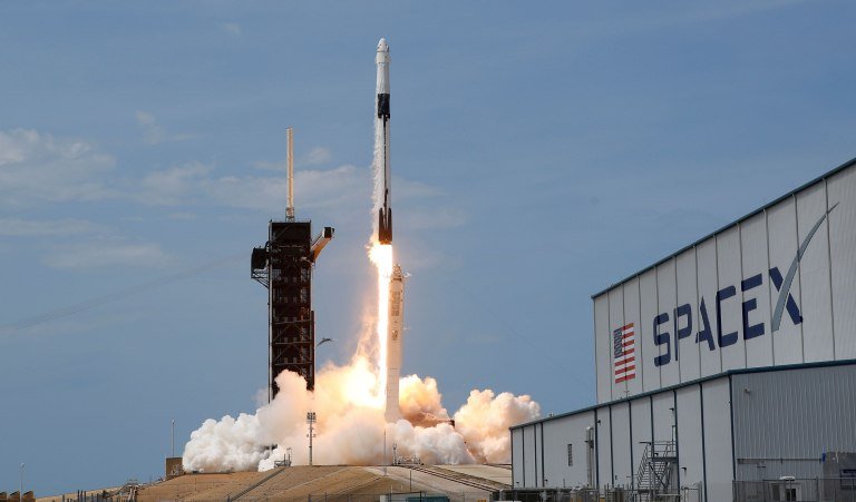 H SpaceX σχεδιάζει είσοδο στο χρηματιστήριο με αποτίμηση άνω του 1 τρισ.