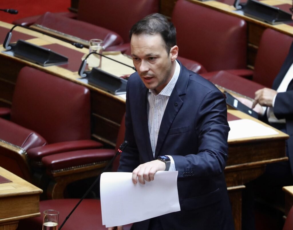 Μ. Ζαμπάρας: Η κυβέρνηση κλείνει τα μάτια στη χειραγώγηση της αγοράς ενέργειας. Αρνείται τον έλεγχο, παραχαράσσει τα στοιχεία