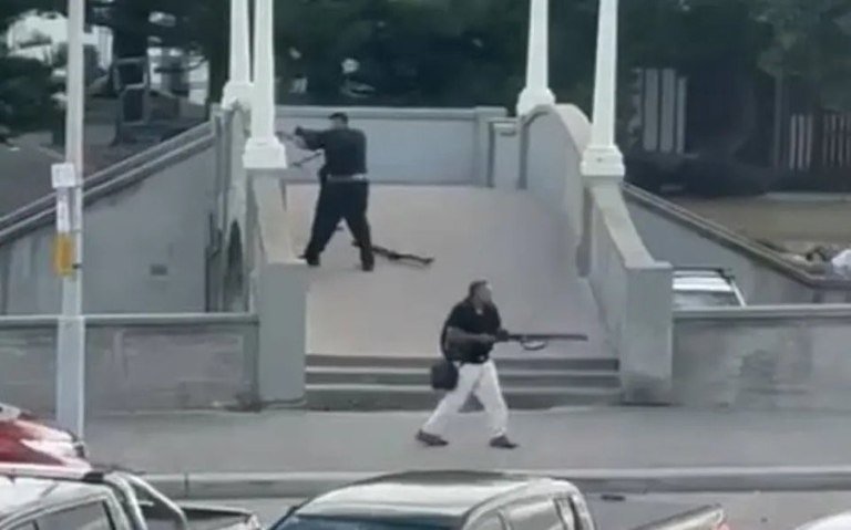 Αυστραλία: Σοκάρουν οι περιγραφές των Ελλήνων του Σίδνεϊ που βρέθηκαν στο σημείο του μακελειού με τους 12 νεκρούς