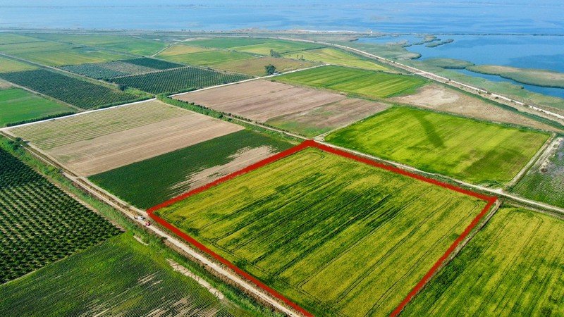 Πωλείται αγροτεμάχιο