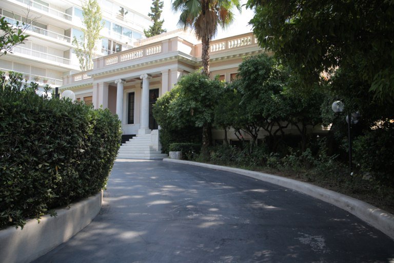 Αγρότες: Δύο συναντήσεις Μητσοτάκη, με τους εκπροσώπους των μπλόκων – Διαβουλεύσεις για τα διαδικαστικά