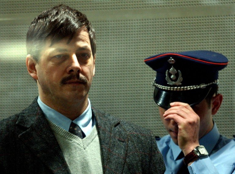 Βέλγιο: Υλικό παιδικής πορνογραφίας βρέθηκε στο κελί του παιδοβιαστή και δολοφόνου Μαρκ Ντιτρού