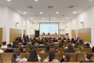 Μαθητές της Βόνιτσας ενημερώθηκαν για τα επαγγέλματα του μέλλοντος και τις αλλαγές στην αγορά εργασίας