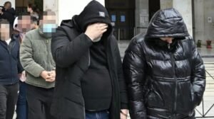 Απάτη εκατομμυρίων με άρωμα σελέμπριτι σε βάρος του ΕΦΚΑ: Τα μασατζίδικα, οι ομάδες κάλυψης και οι «μπροστάρηδες», πώς δρούσε το κύκλωμα
