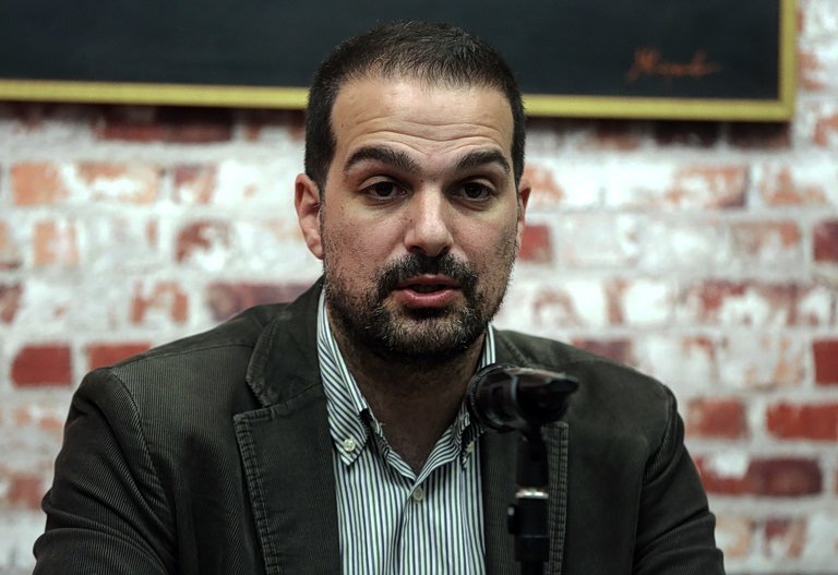 Σακελλαρίδης: Επικίνδυνος ο Μητσοτάκης – Δεν δίστασε να εργαλειοποιήσει την περιπέτεια υγείας Μυλωνάκη