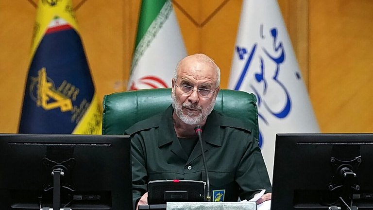 Ιράν: Ολη η περιοχή θα αναφλεγεί εξαιτίας του Τραμπ προειδοποιεί ο πρόεδρος του ιρανικού κοινοβουλίου