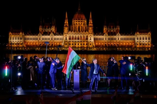 Ουγγαρία: Το Tisza εξασφαλίζει υπερπλειοψηφία δύο τρίτων στο κοινοβούλιο