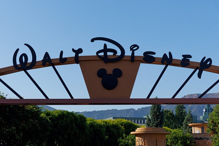 Walt Disney: Εστειλαν με email τις απολύσεις – Καταργούνται περίπου 1.000 θέσεις εργασίας