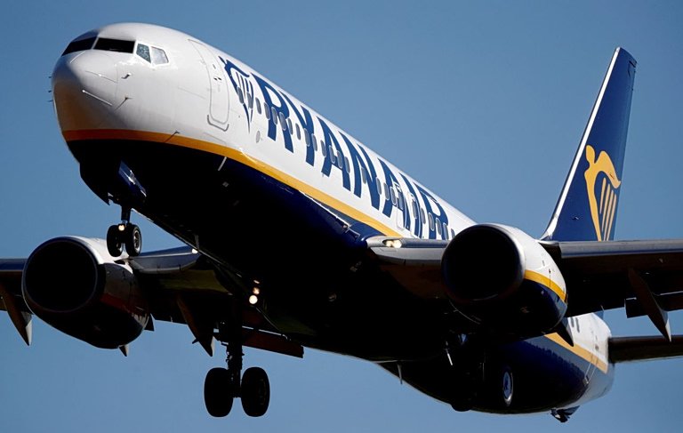 Ryanair – Fraport: Η σύγκρουση για τις χρεώσεις και οι περικοπές δρομολογίων