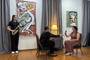 Εγκαινιάστηκε η έκθεση ζωγραφικής και γλυπτικής της Μάρως Ζαχαρογιάννη στη “Διέξοδο”